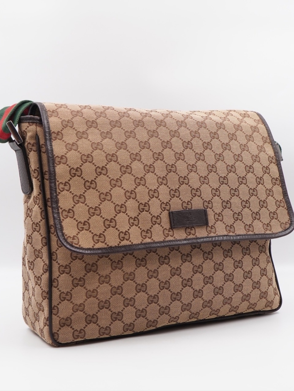 CH20 💗 GUCCI Monogram Canvas Flap Messenger - Picture 5 of 12